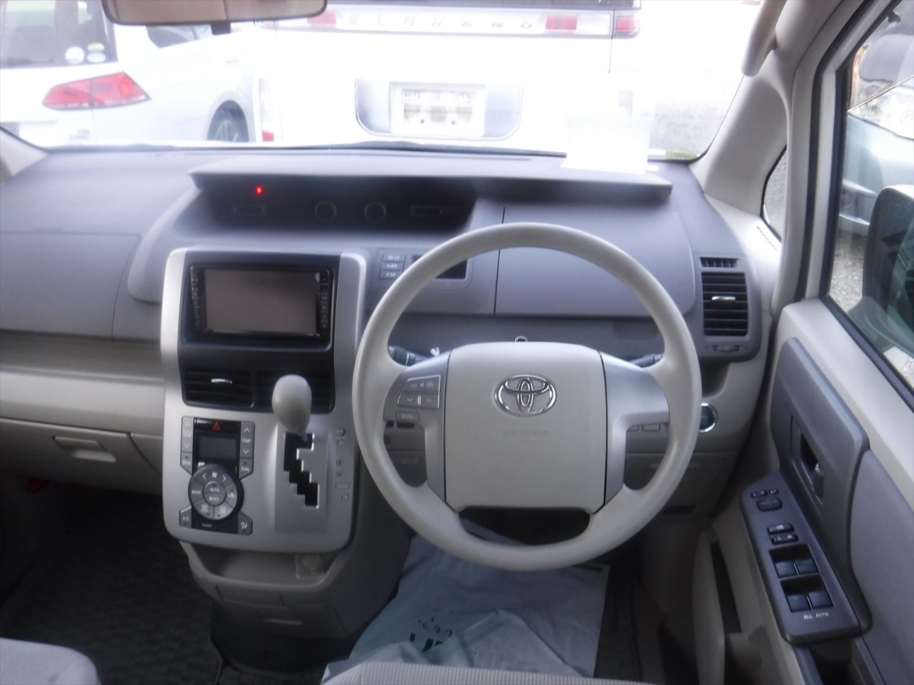 2009 TOYOTA NOAH X SMART EDITION